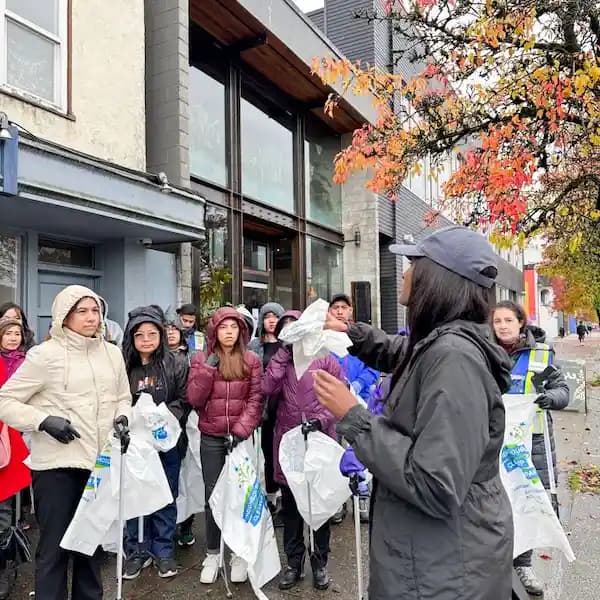 Volunteer Street Cleaning | Student Life